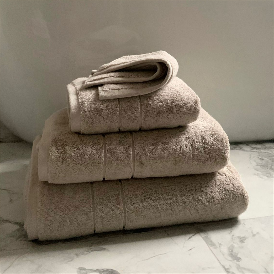 Super-Plush Towel Move-In Bundle – PIECES HOMES